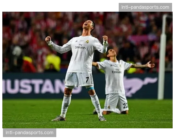 即时战报：罗德里戈替补登场三分钟即破门，帮助皇马将比分反超为2-1