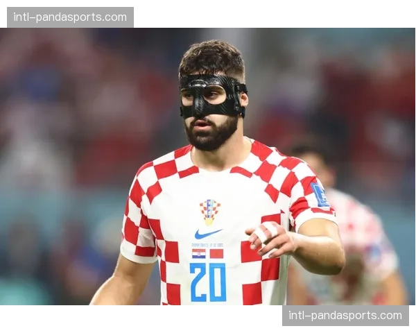 评论：年轻中卫格瓦迪奥尔的表现证明了他的天价转会费